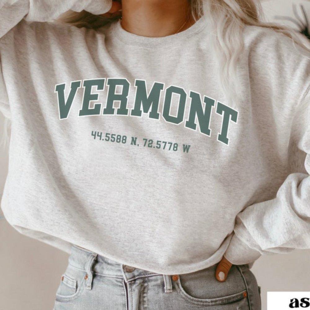 Vermont Vermont Native Vermont Calling Travel Nature Lover Sweatshirt